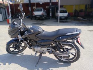BAJAJ PULSAR 150